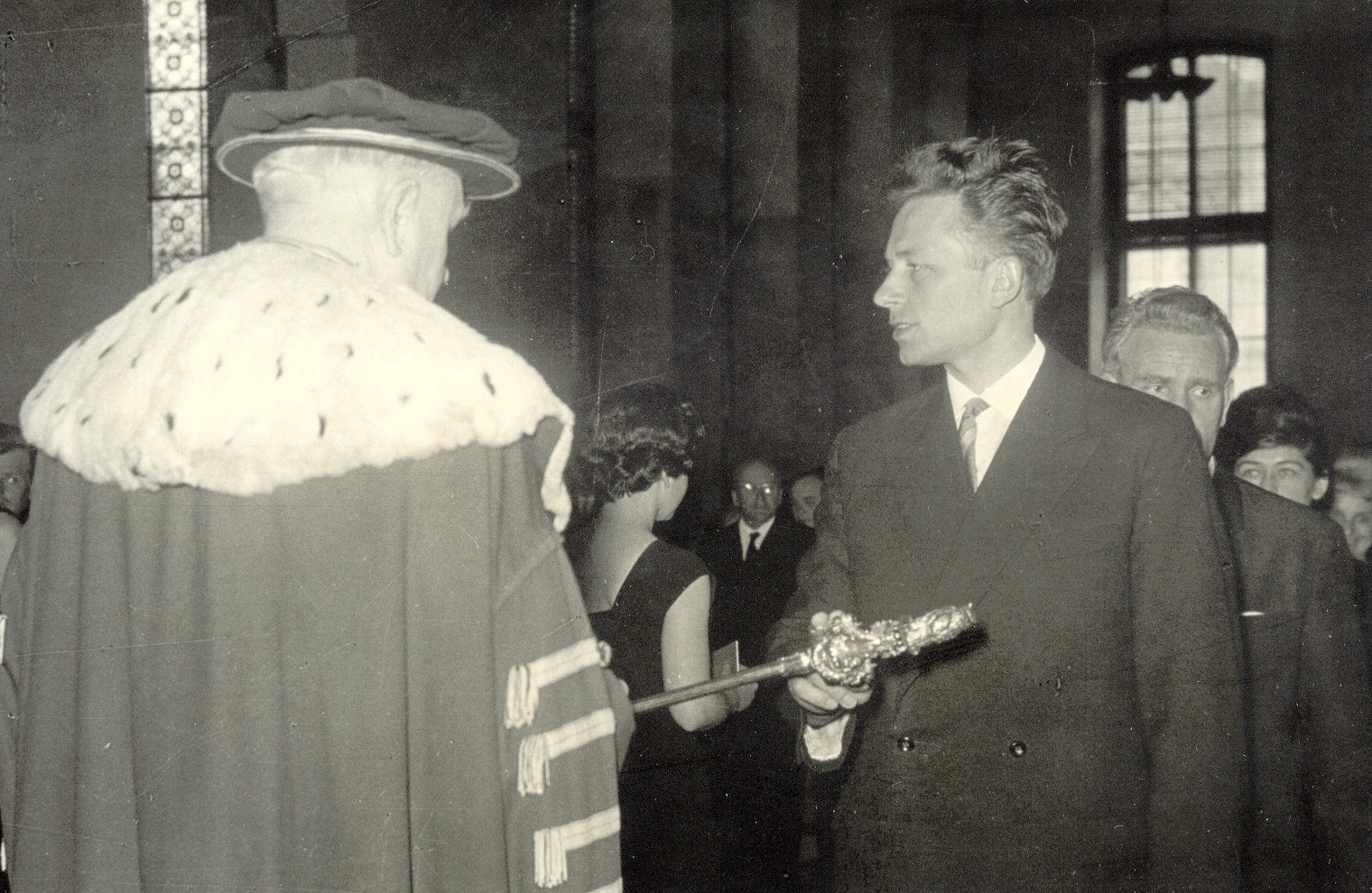 07 Promoce 1965.jpg
